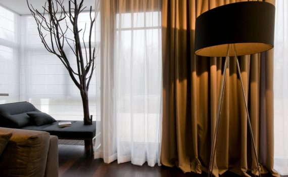 Как правильно подобрать шторы и занавески для комнаты?